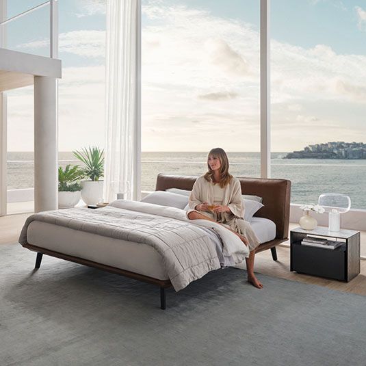 Serenade Bedside Table 550 King Living