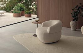 Aura Swivel Lounge Chair | King Living
