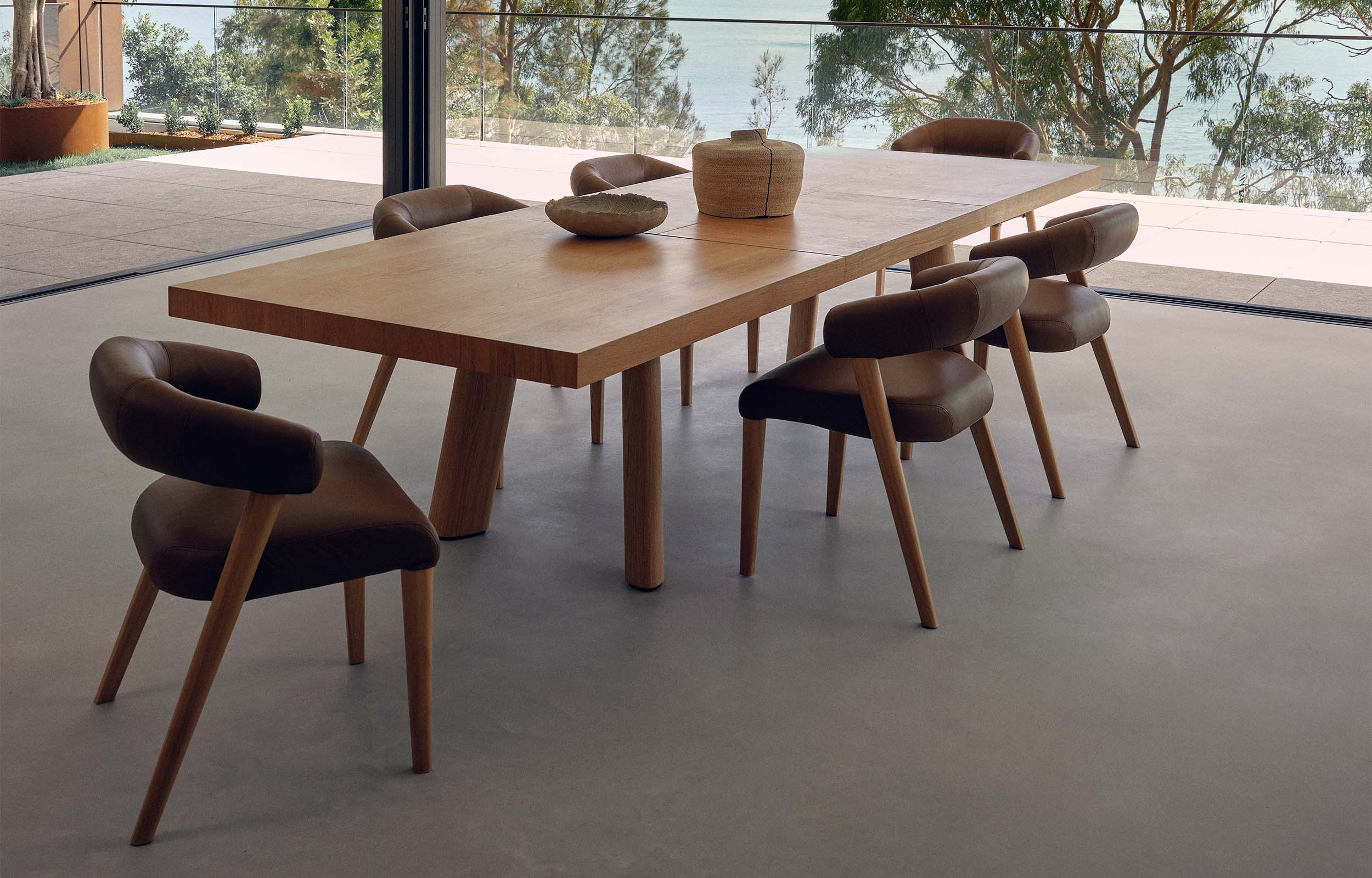 Heritage Extension Dining Table - Natural Oak