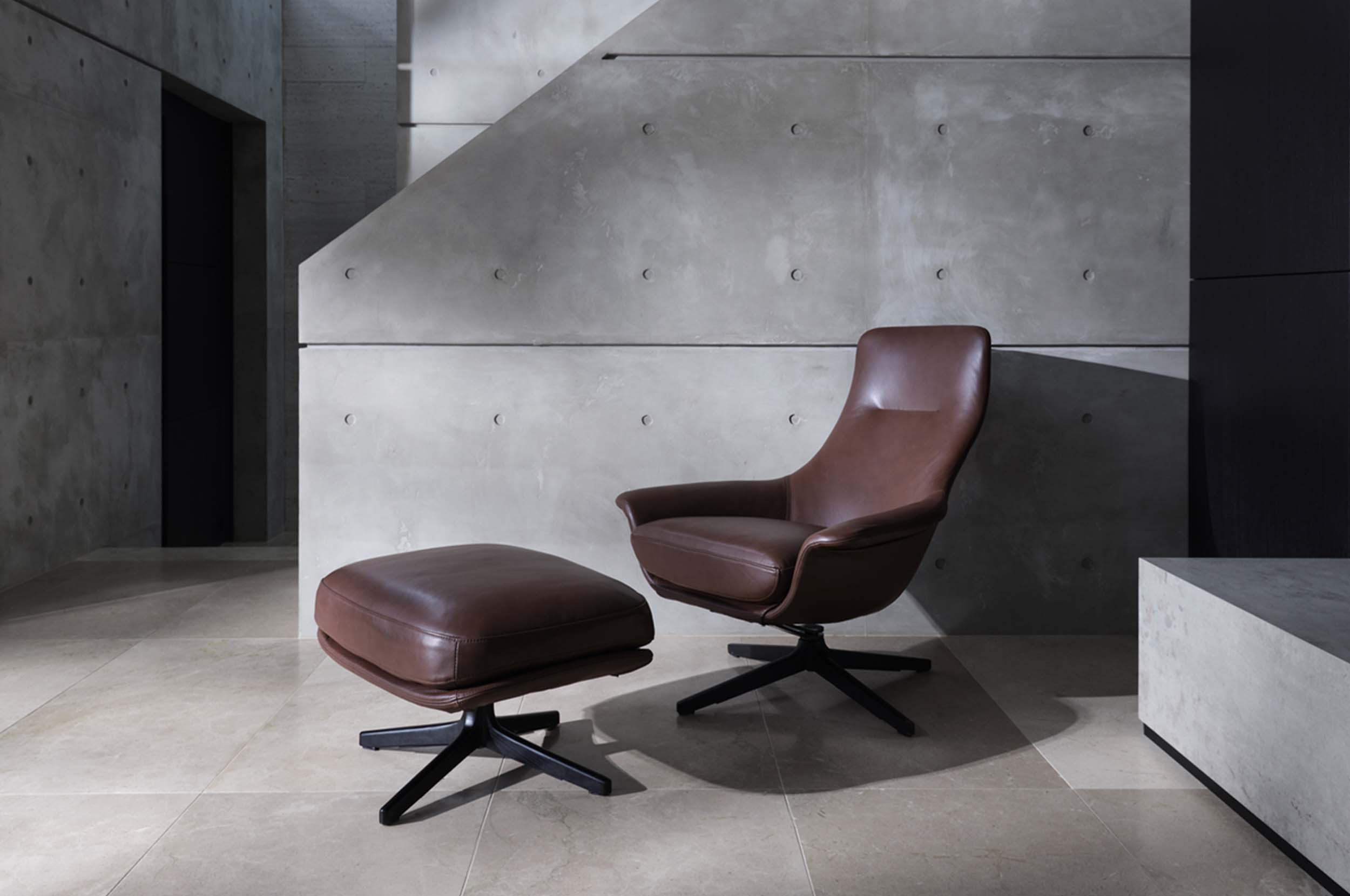 King swivel chair discount