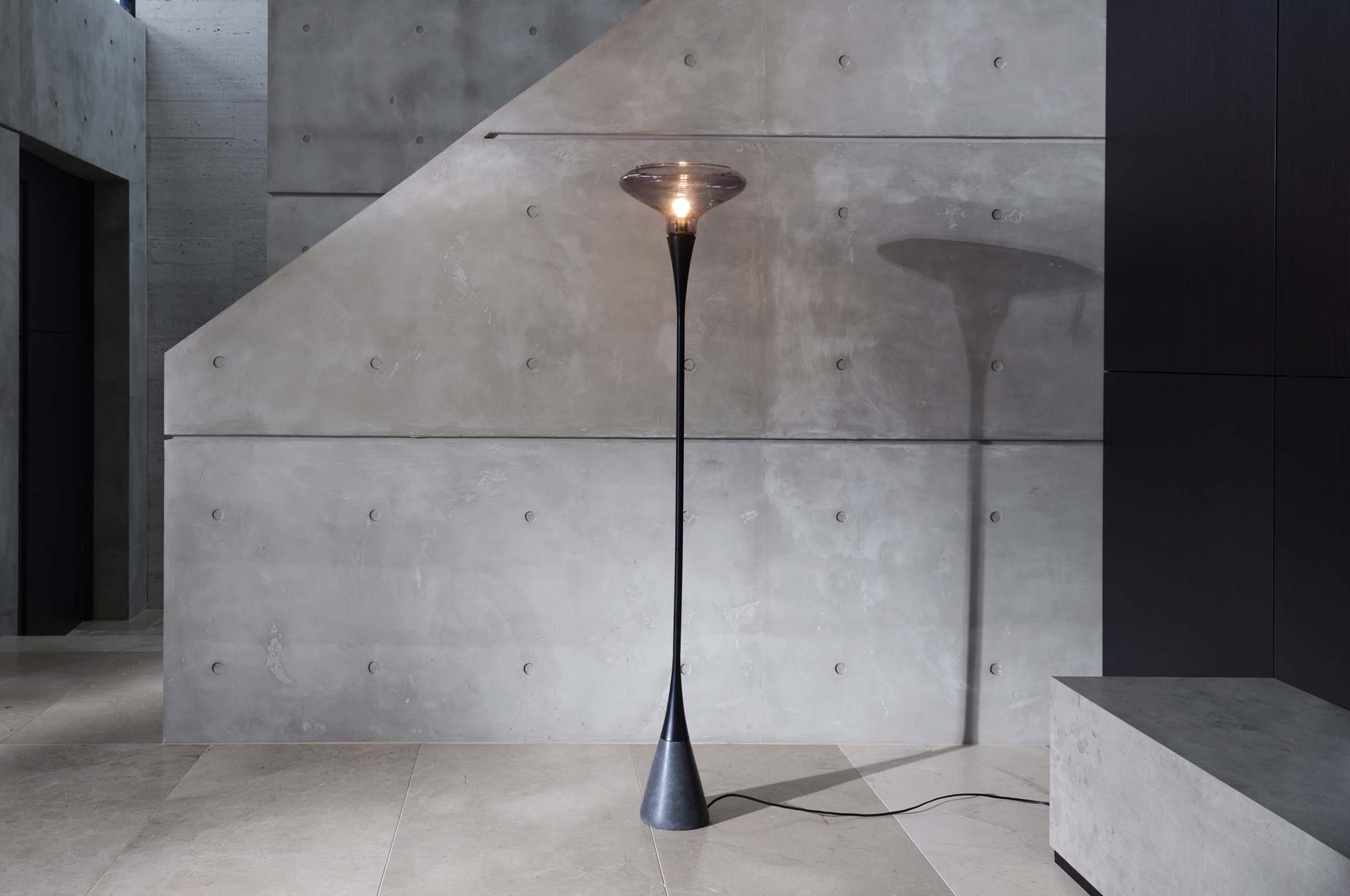 solifiore_gymea_lamp_1_2.jpg