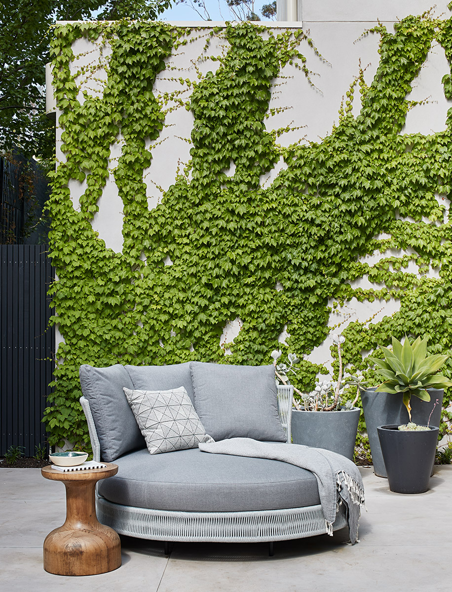 King Living - Opera On The Beach