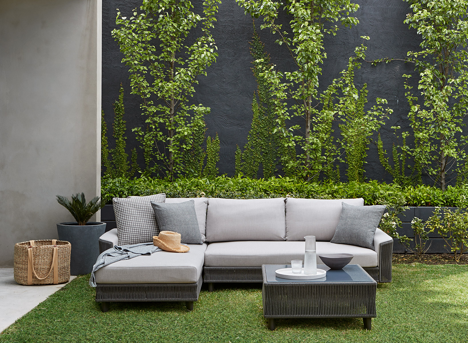 King Living - Opera On The Beach